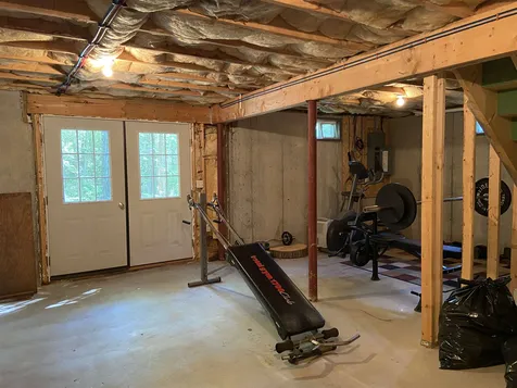 444 Newmarket Road Warner NH 03278