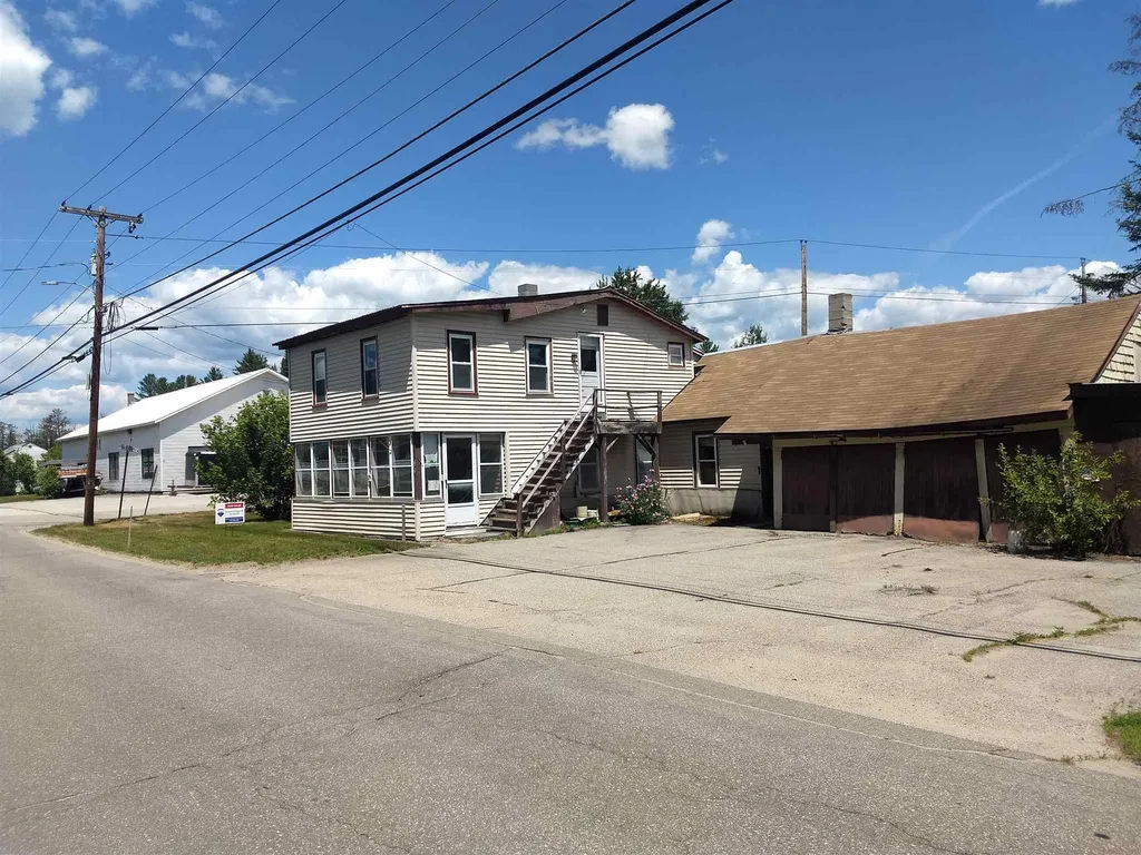 143 Summer Street Lancaster NH 03584