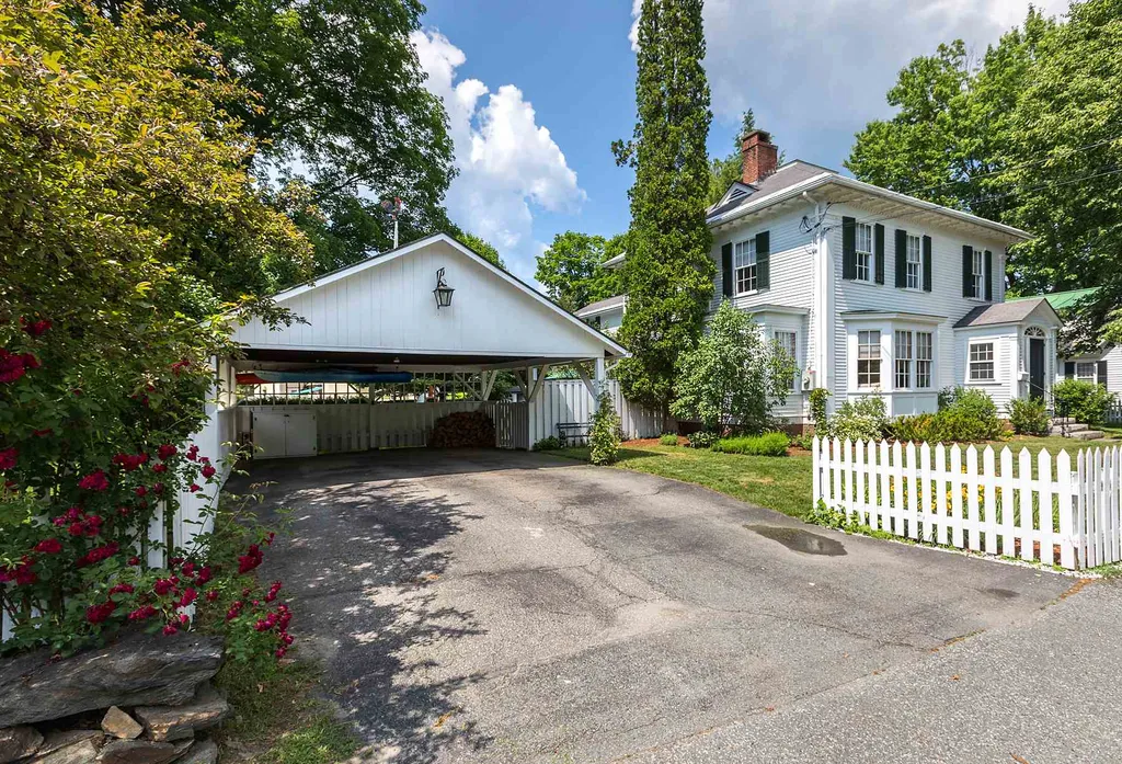 39 River Street Woodstock VT 05091