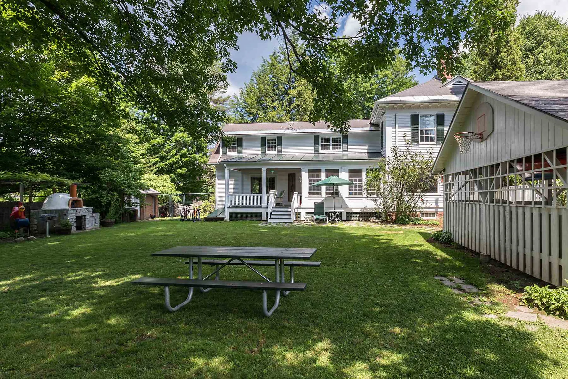 39 River Street Woodstock VT 05091