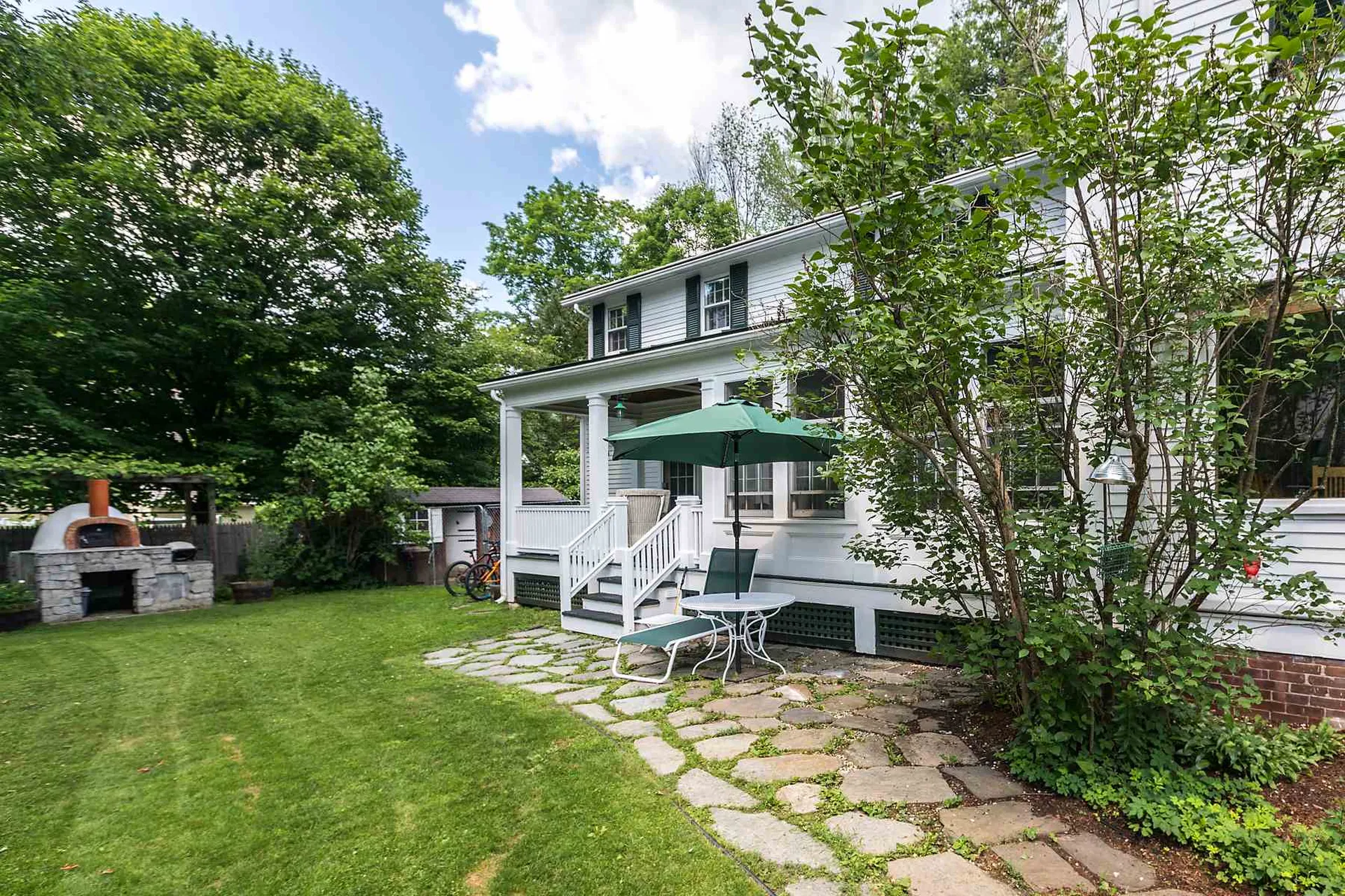 39 River Street Woodstock VT 05091