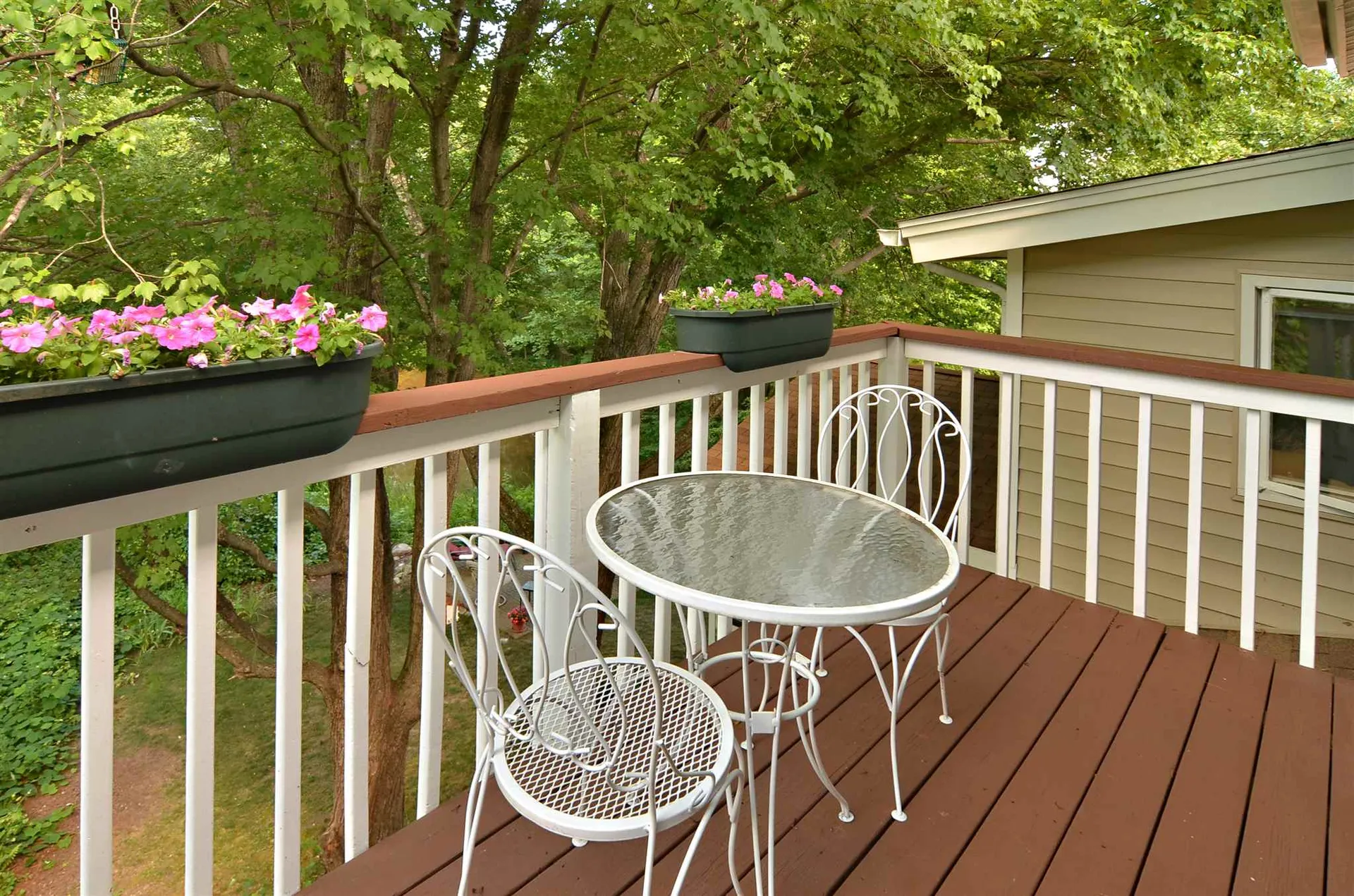 3 Johns Drive Hooksett NH 03106