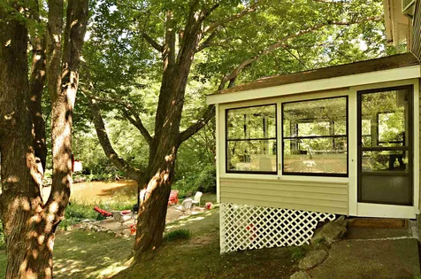 3 Johns Drive Hooksett NH 03106
