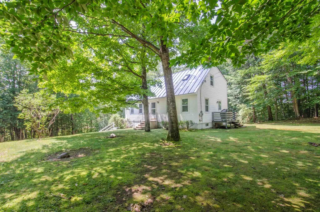 81 Dick Brown Road Bridgewater NH 03222