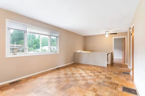 18 Woodcrest Circle Milton VT 05468