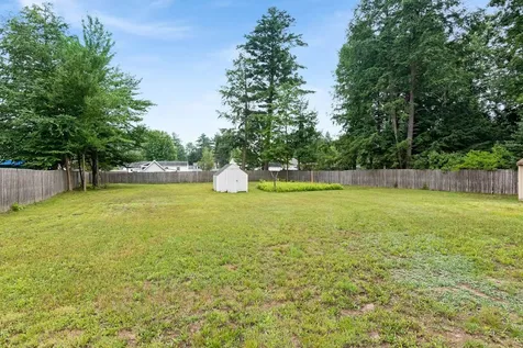 18 Woodcrest Circle Milton VT 05468