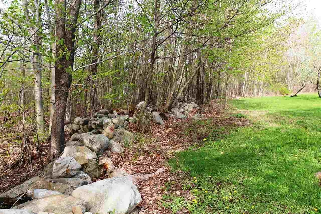543 Lyndeborough-center Road Wilton NH 03086