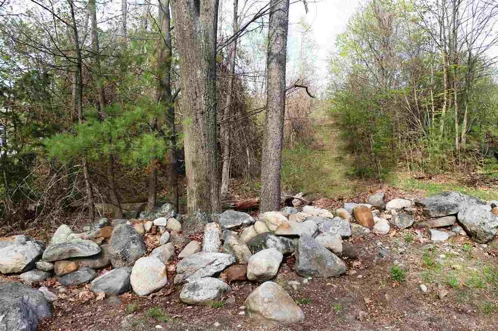 543 Lyndeborough-center Road Wilton NH 03086