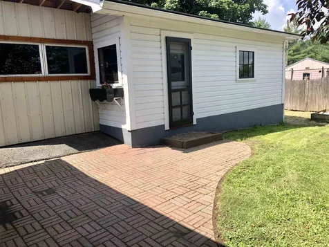 8 Chandler Avenue Orleans VT 05860