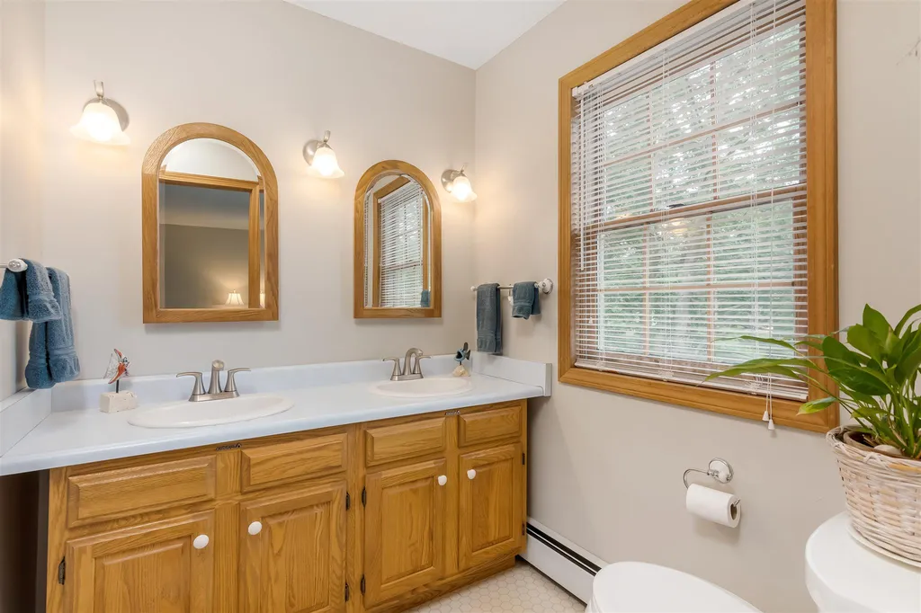 165 Leclair Drive Colchester VT 05446