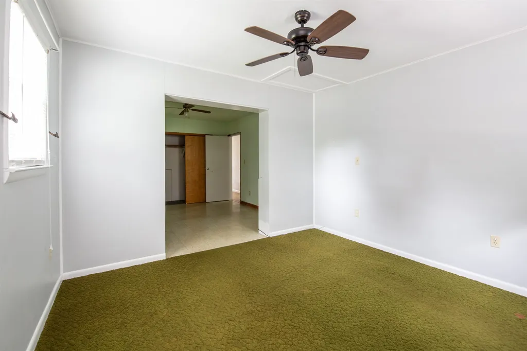 8 Sunset Drive Colchester VT 05446