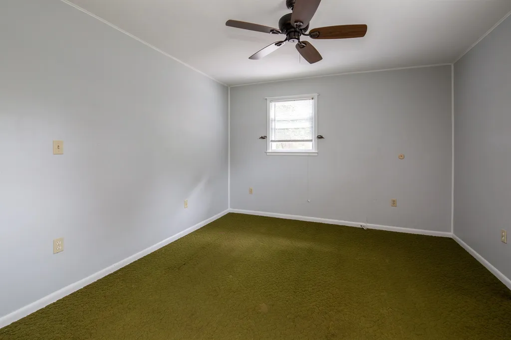 8 Sunset Drive Colchester VT 05446