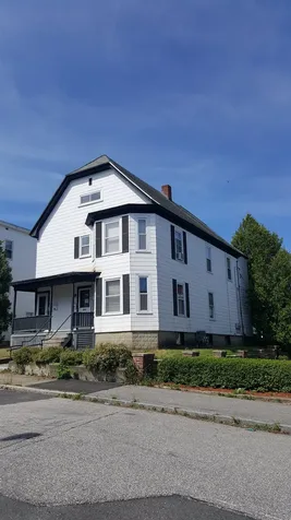 526 Montgomery Street Manchester NH 03102