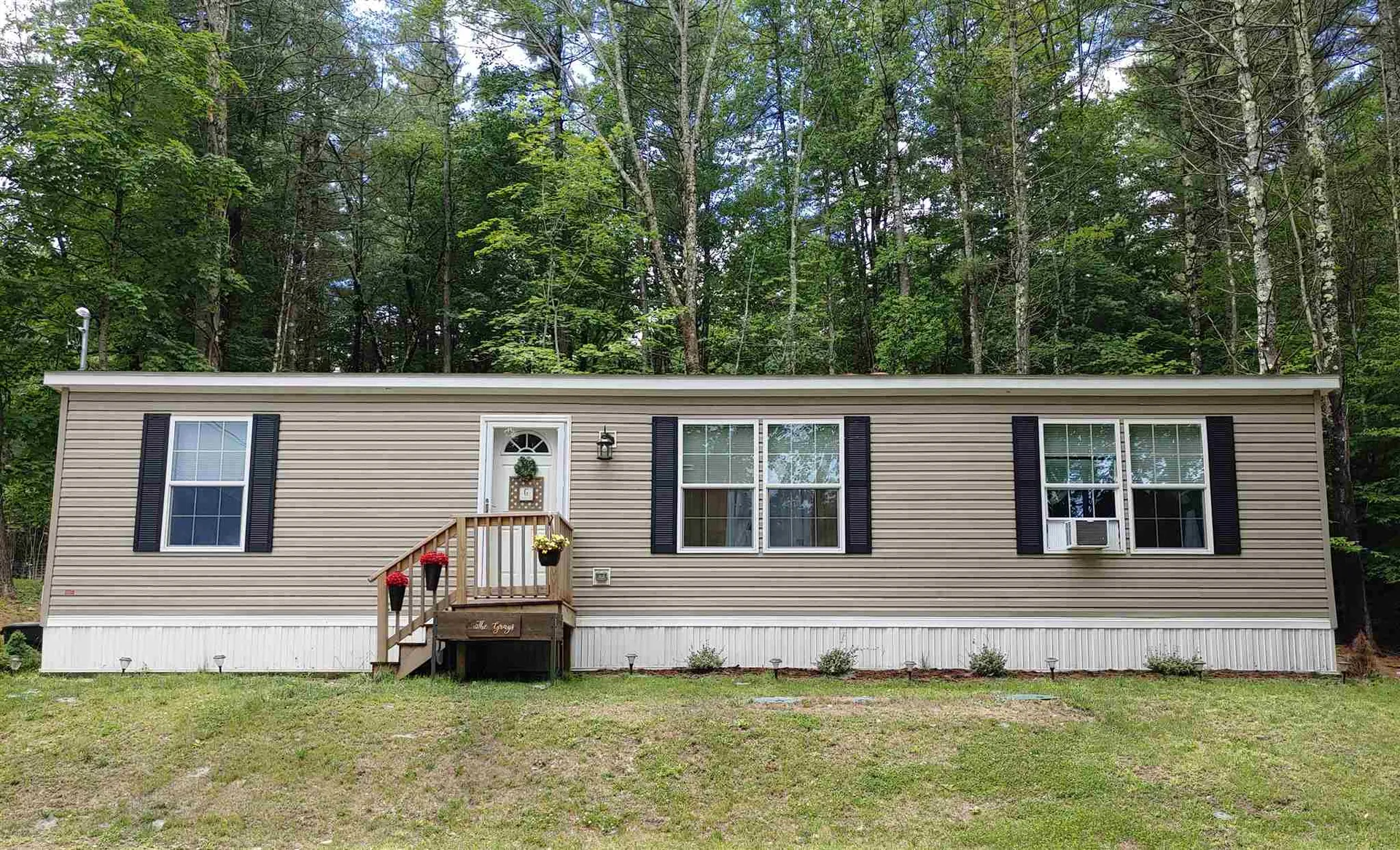 85 Teneriffe Road Milton NH 03851