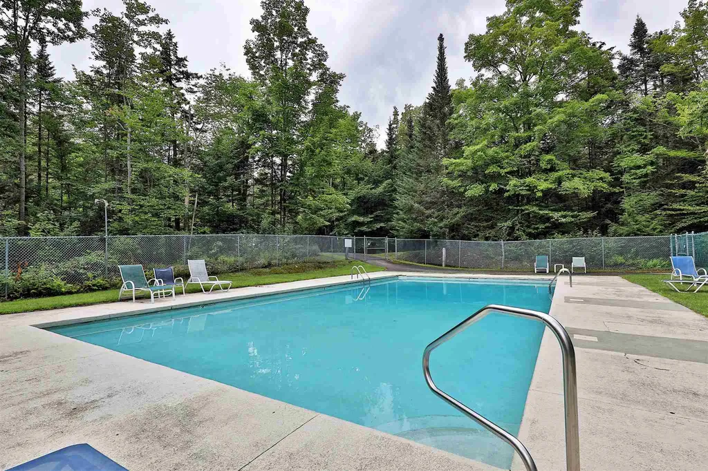 37 Gateway Court Mendon VT 05701
