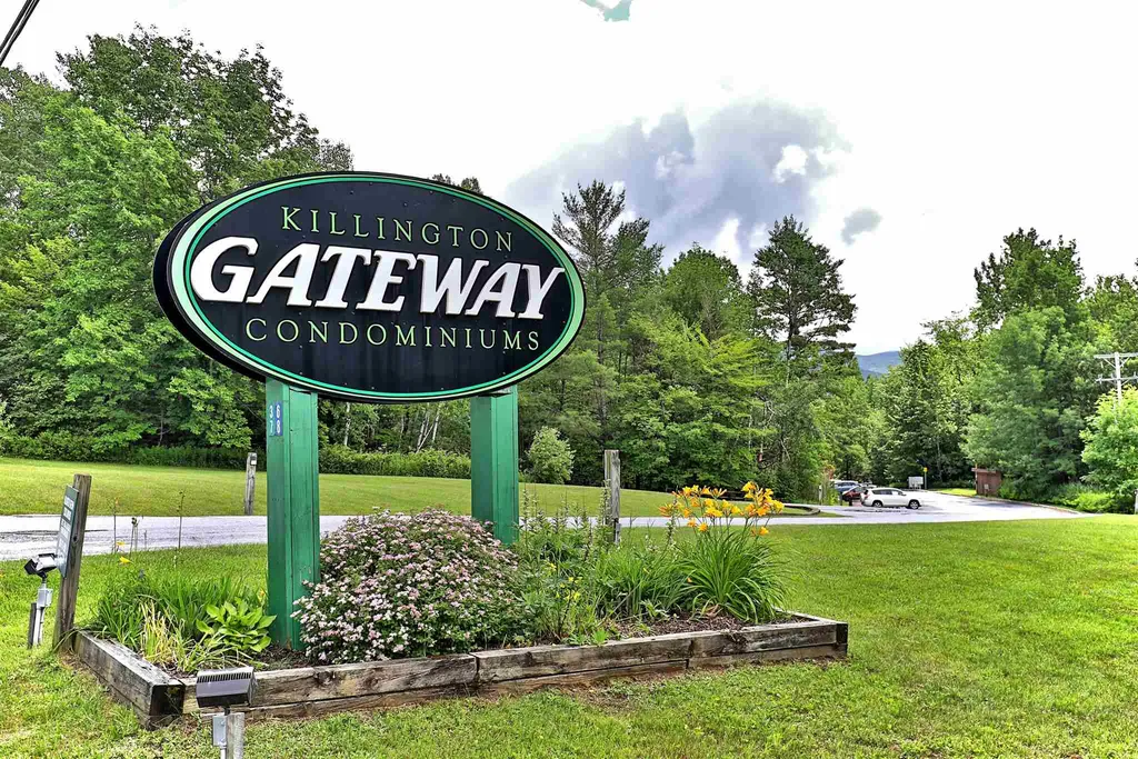 37 Gateway Court Mendon VT 05701