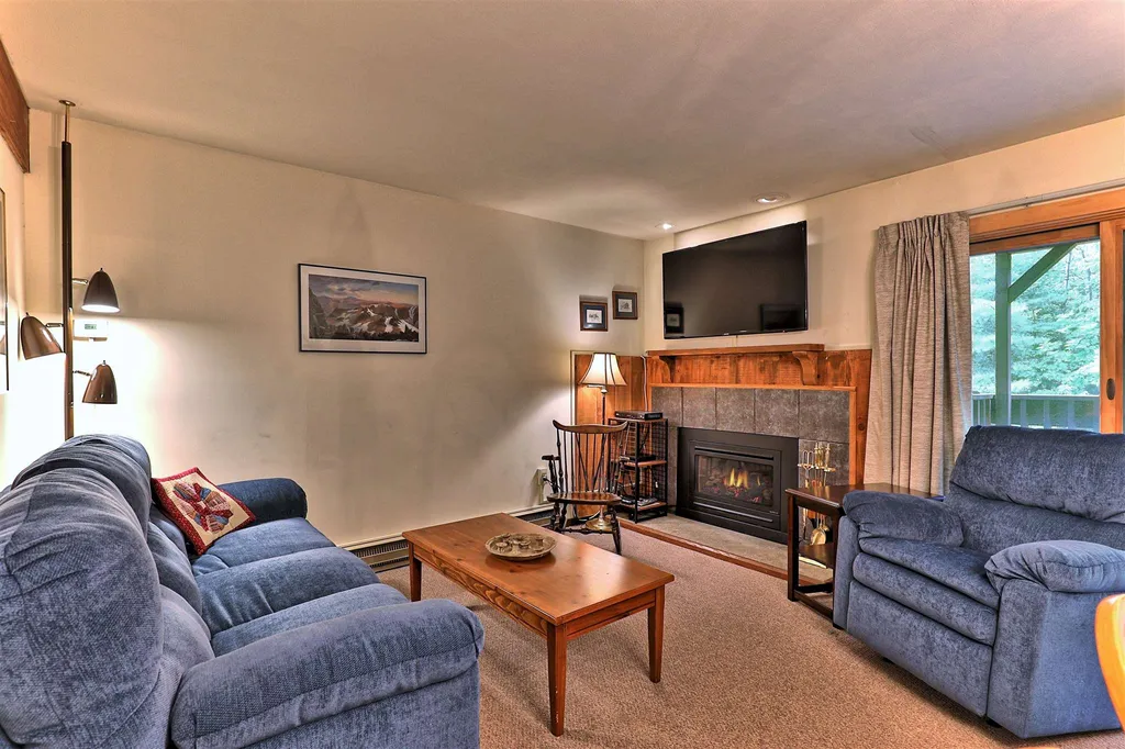 37 Gateway Court Mendon VT 05701