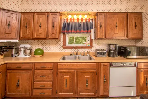 12 Remick Street Milton NH 03851