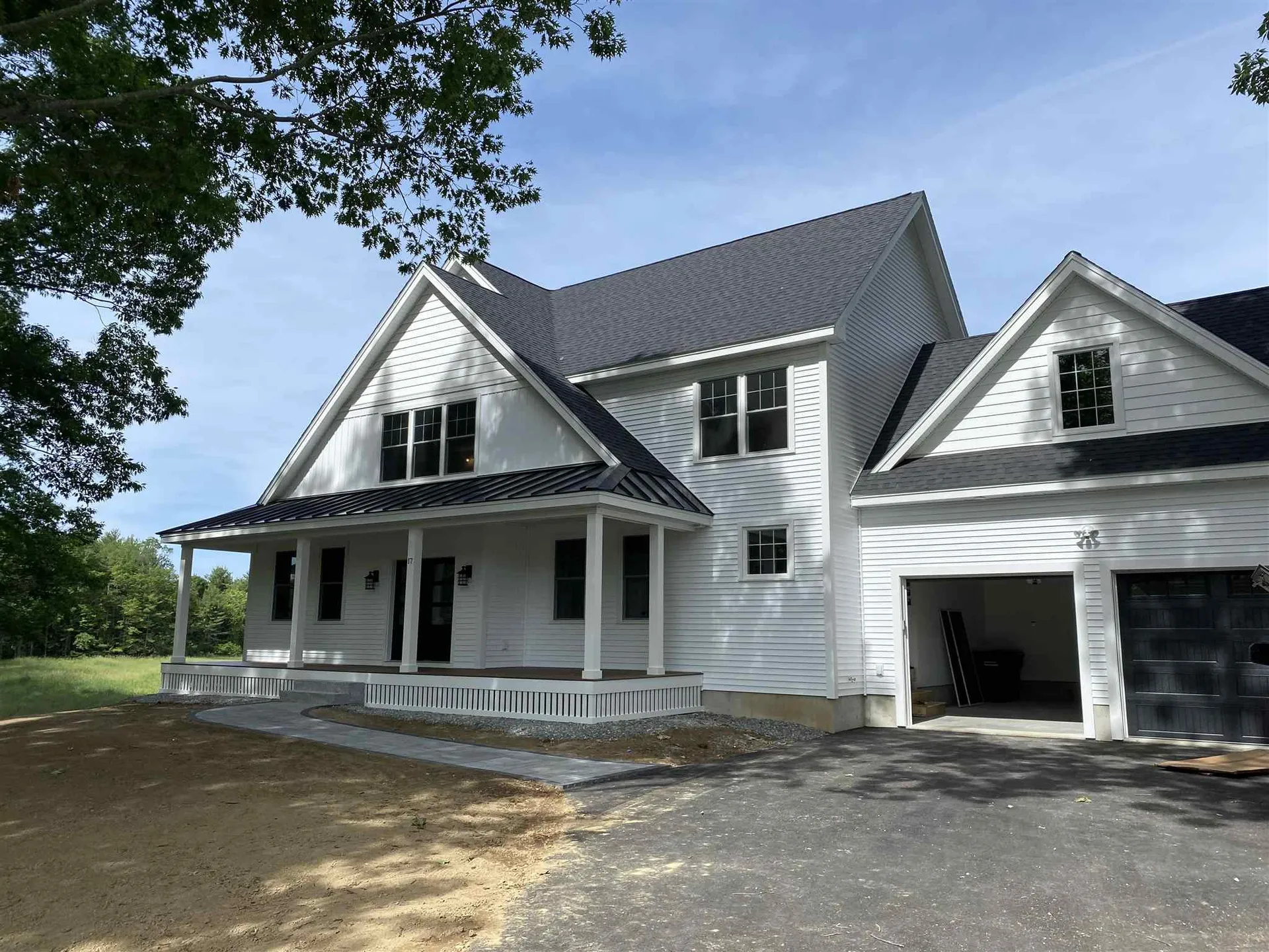 17 Treat Farm Road Stratham NH 03885