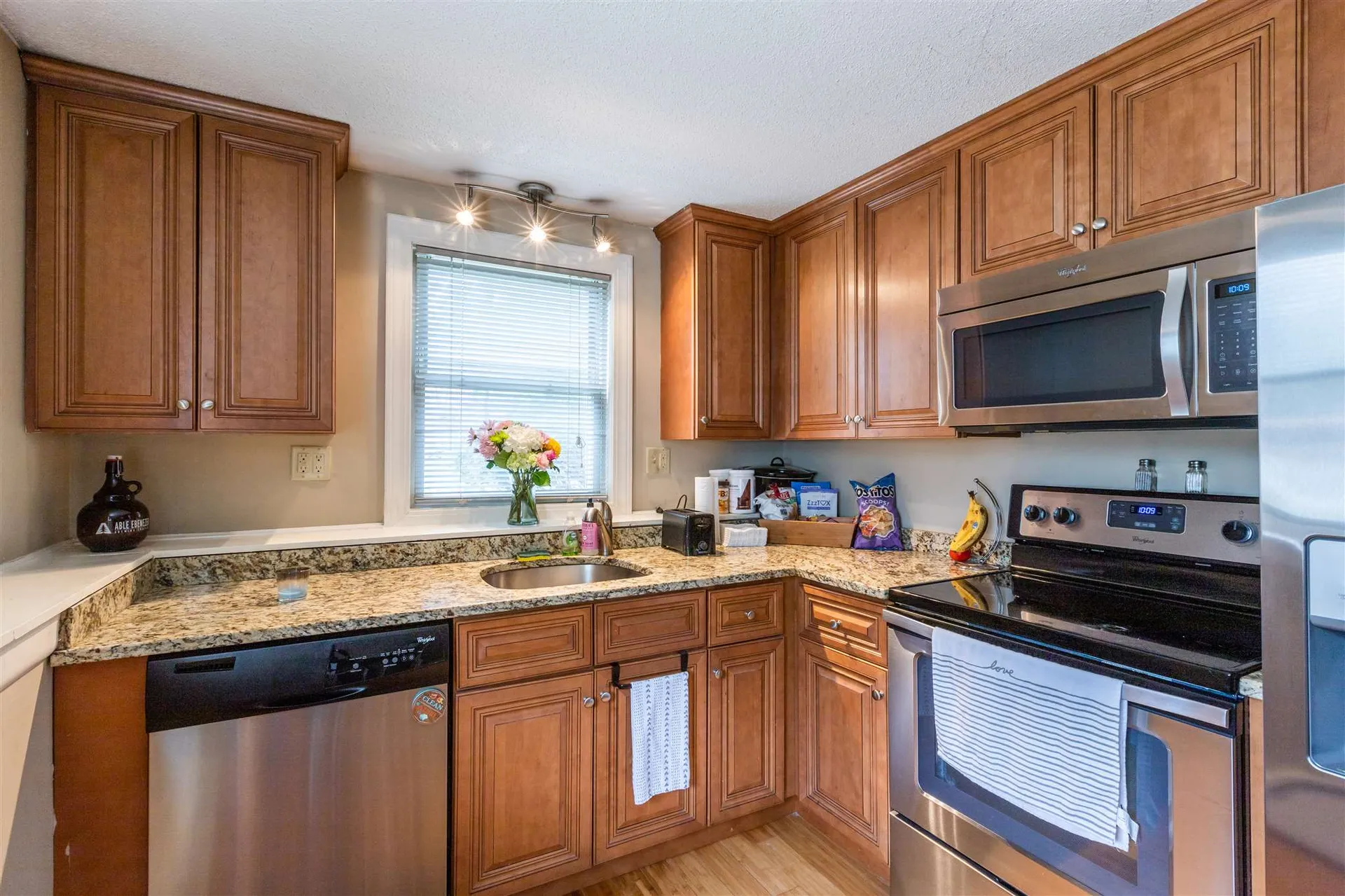 15 Woodland Drive Litchfield NH 03052