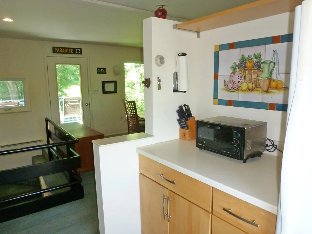 355 Summit Road Warren VT 05674