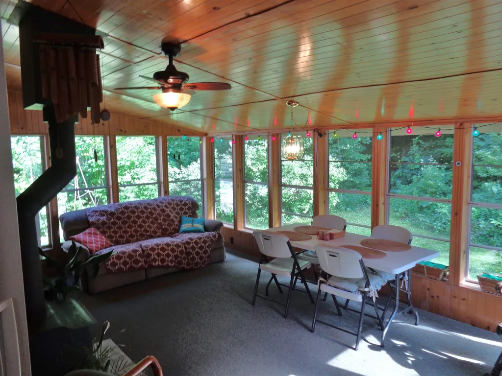 225 Groton Road Hebron NH 03241