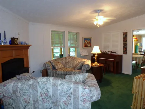 225 Groton Road Hebron NH 03241