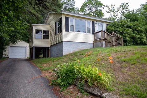 92 Back River Road Dover NH 03820