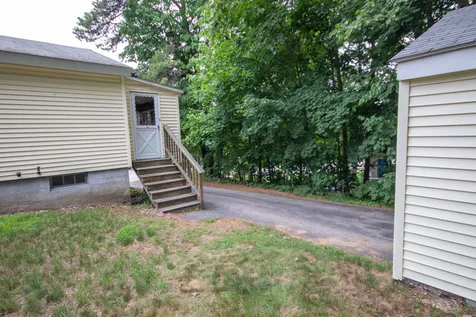 92 Back River Road Dover NH 03820