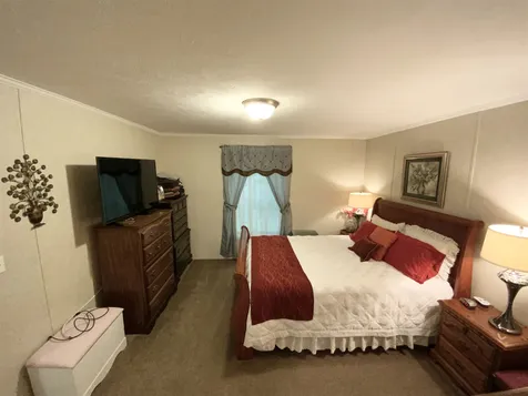 24 Brook Circle Loudon NH 03307