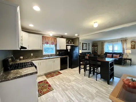 24 Brook Circle Loudon NH 03307