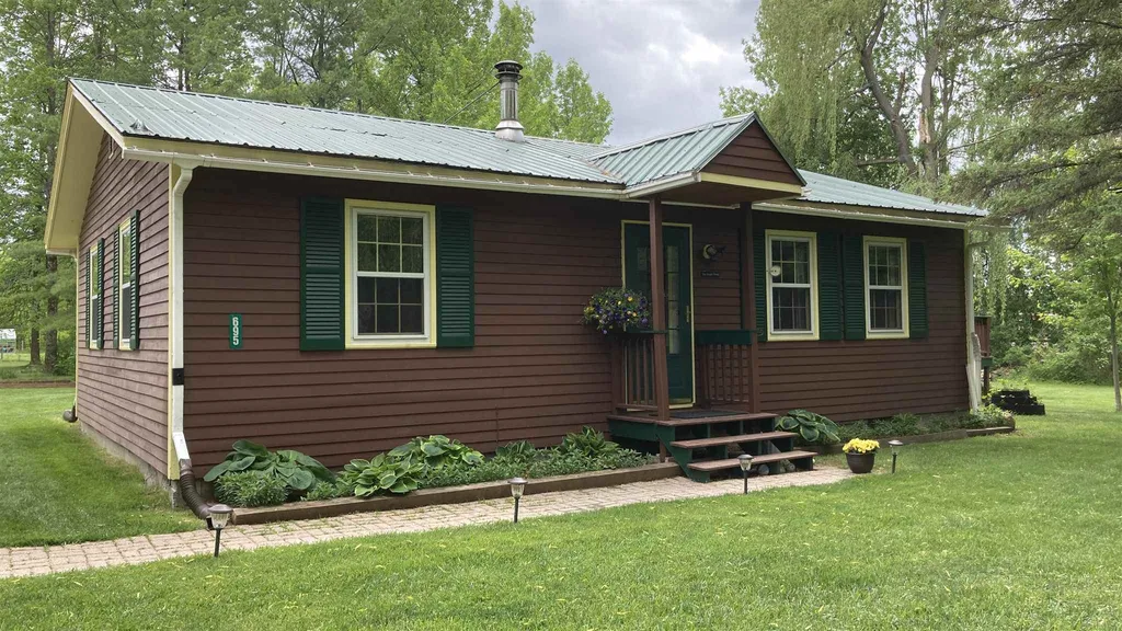 695 Ferry Road Charlotte VT 05445