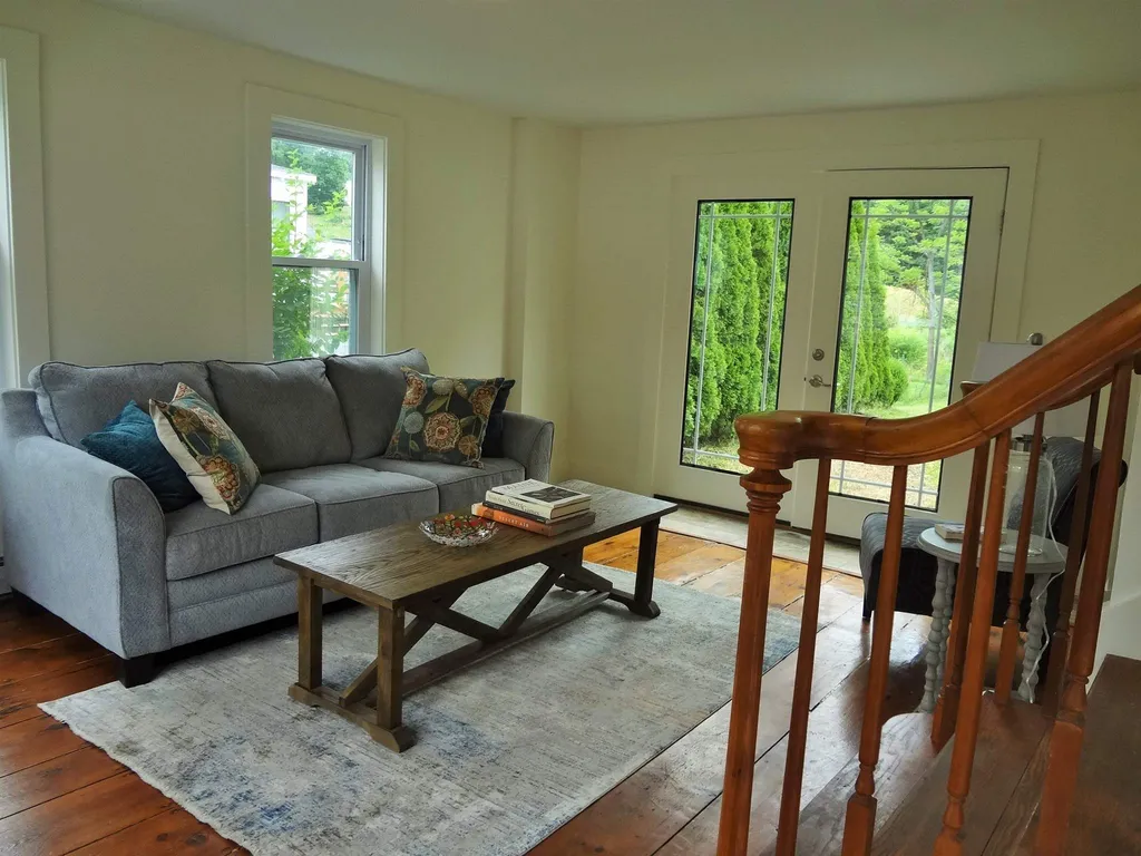 20 Pleasant Street South Berwick ME 03908