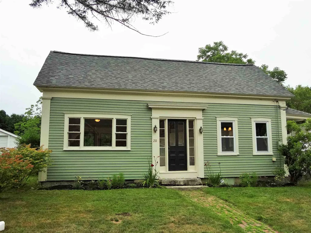 20 Pleasant Street South Berwick ME 03908