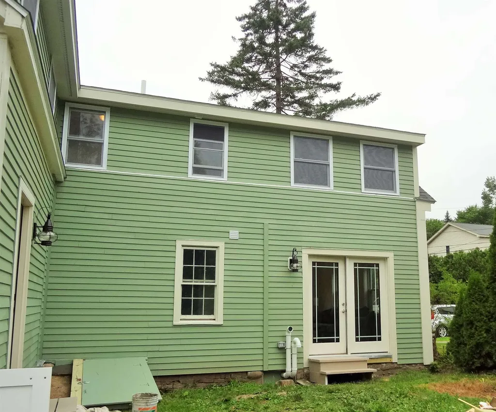 20 Pleasant Street South Berwick ME 03908