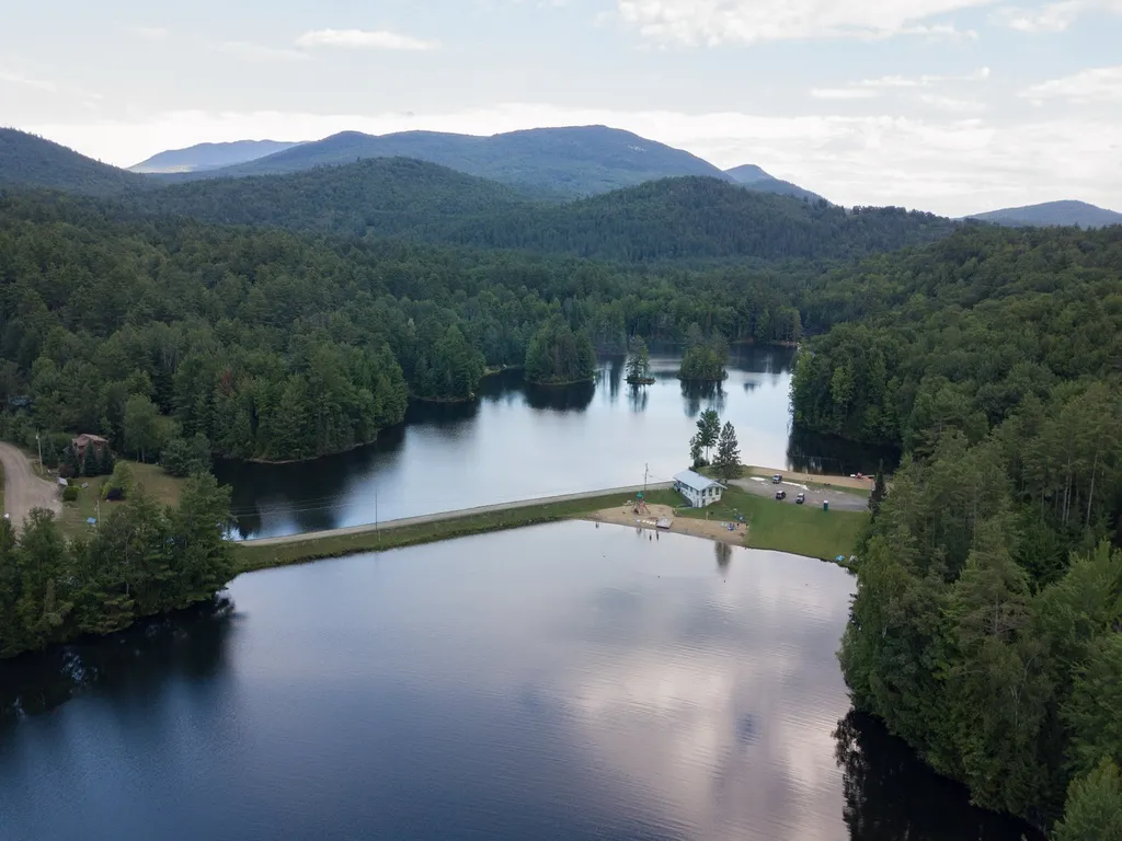 Lakeside Drive Haverhill NH 03785