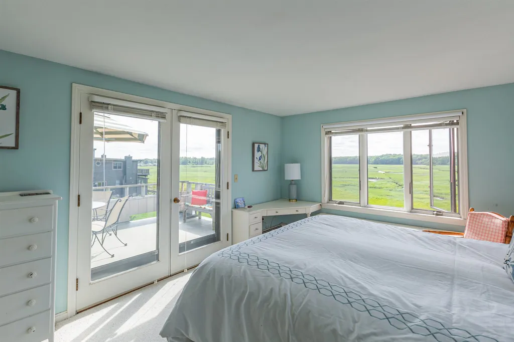 1617 Ocean Boulevard Rye NH 03870
