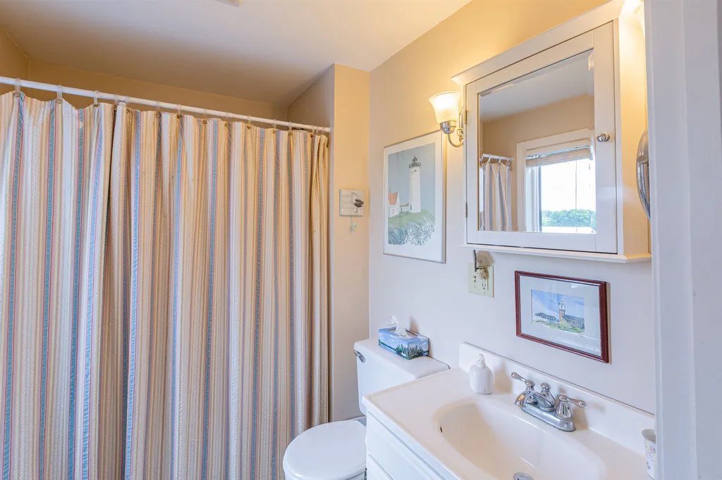 1617 Ocean Boulevard Rye NH 03870