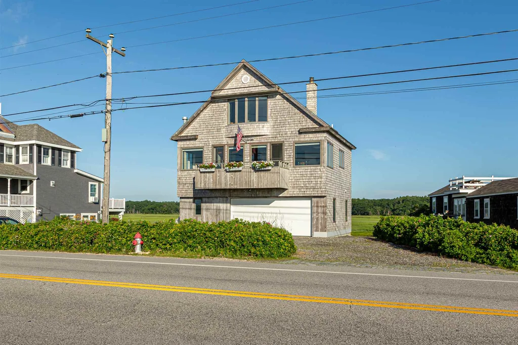 1617 Ocean Boulevard Rye NH 03870