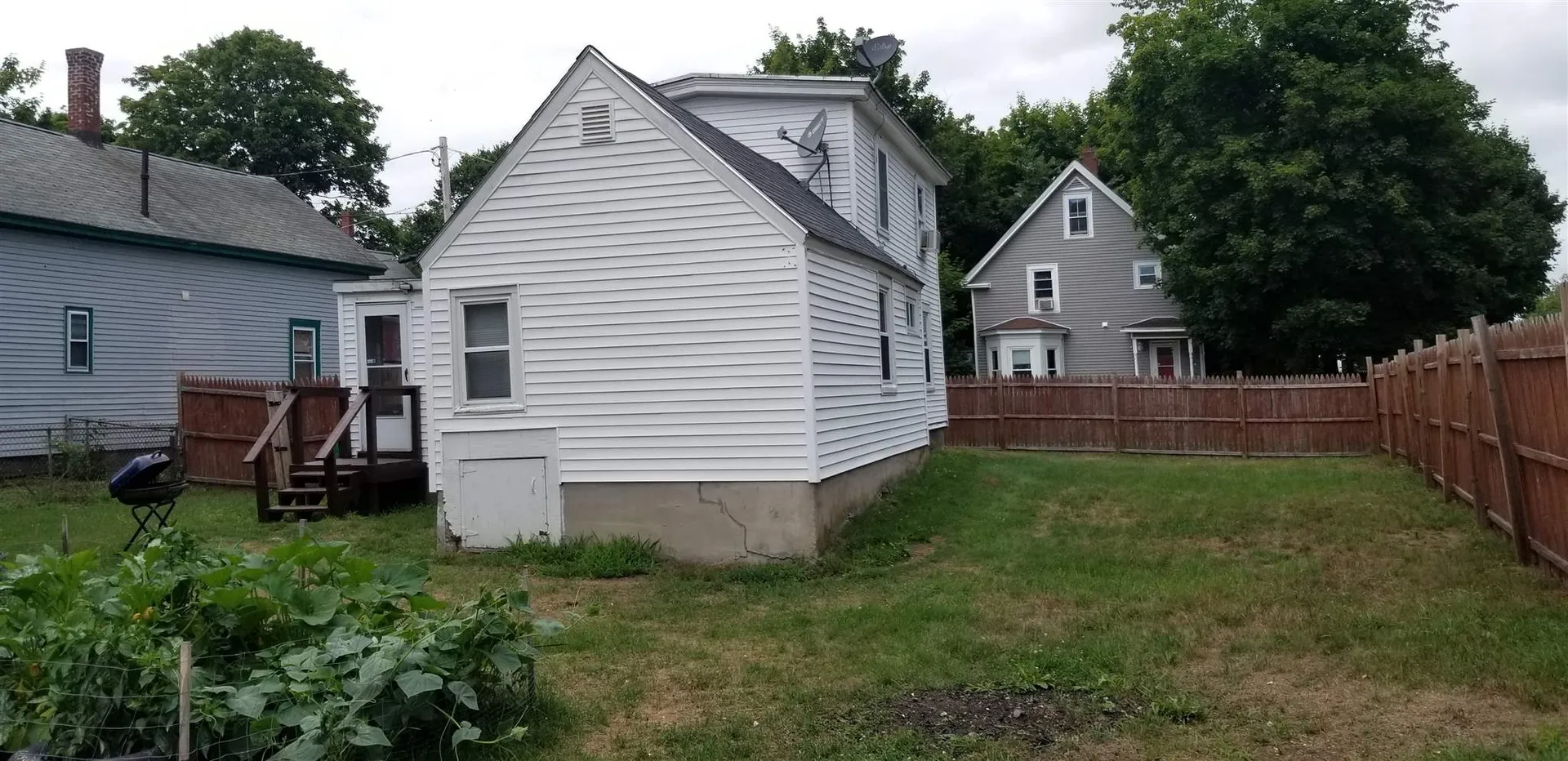 15 Pleasant Street Rochester NH 03867