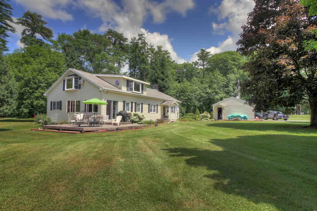 237 Kinni Kinnic Lane Poultney VT 05764