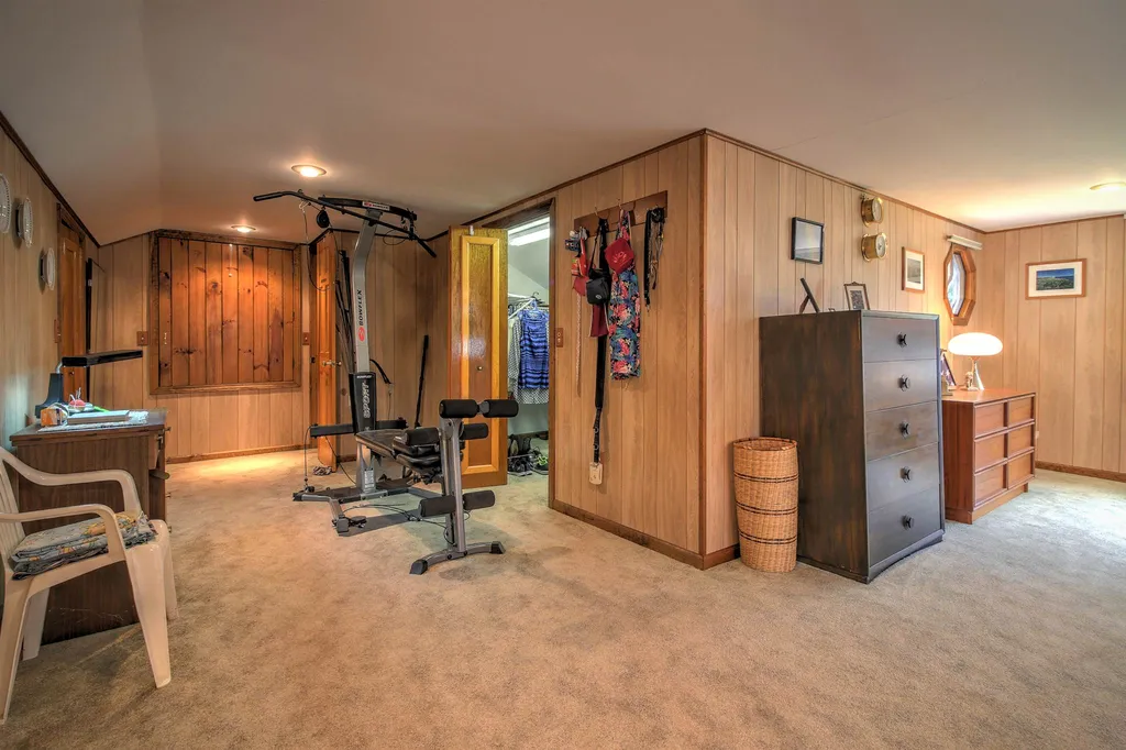 237 Kinni Kinnic Lane Poultney VT 05764