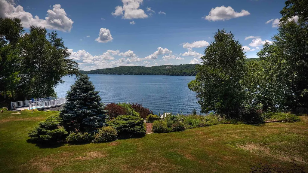 237 Kinni Kinnic Lane Poultney VT 05764