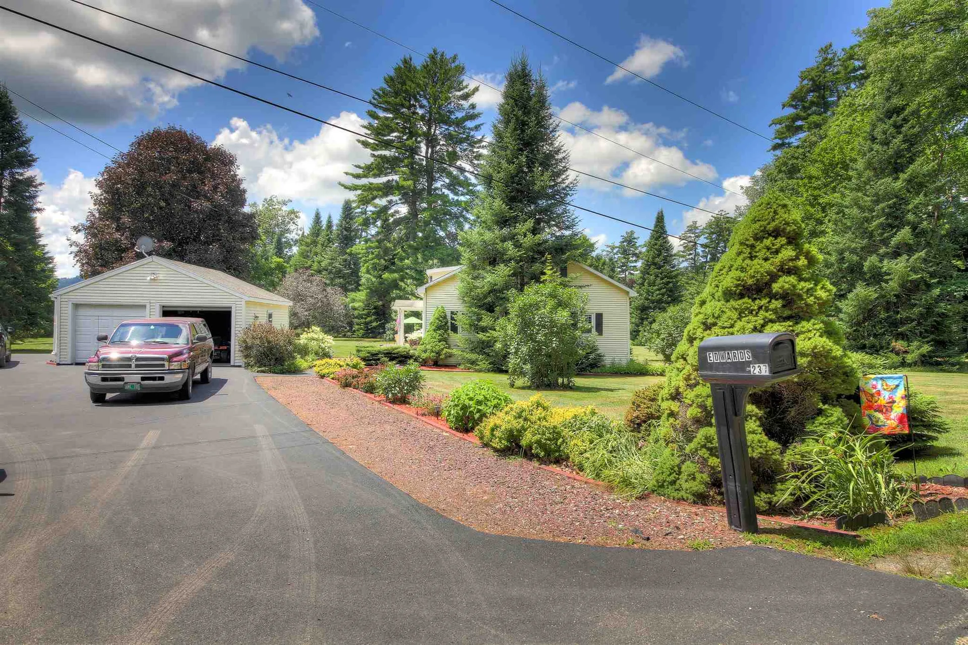 237 Kinni Kinnic Lane Poultney VT 05764