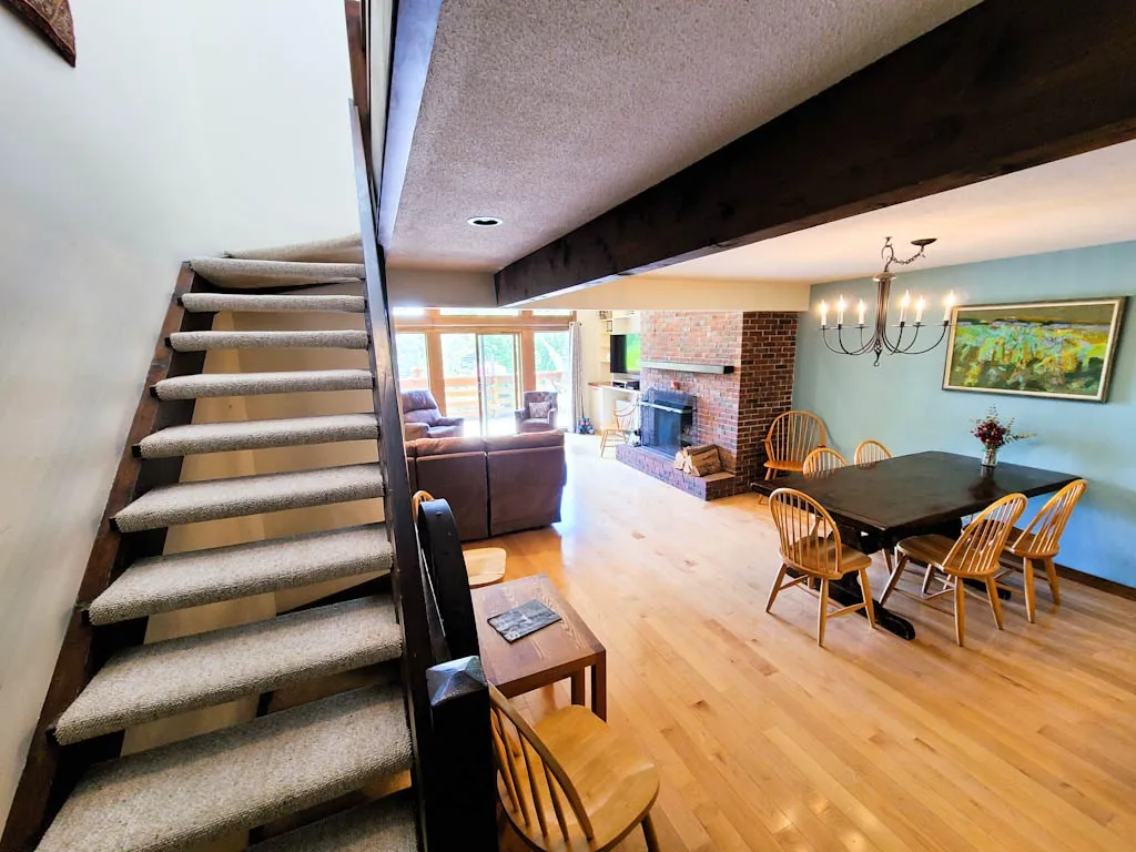 105 Forum Drive Warren VT 05674