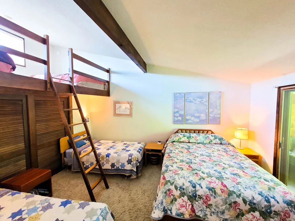 105 Forum Drive Warren VT 05674