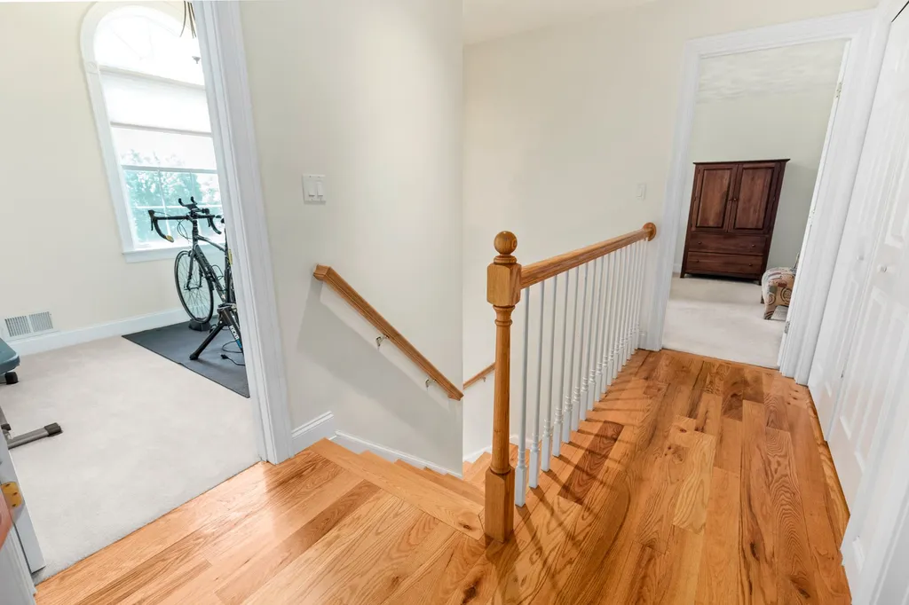 4 Clark Road East Kingston NH 03827