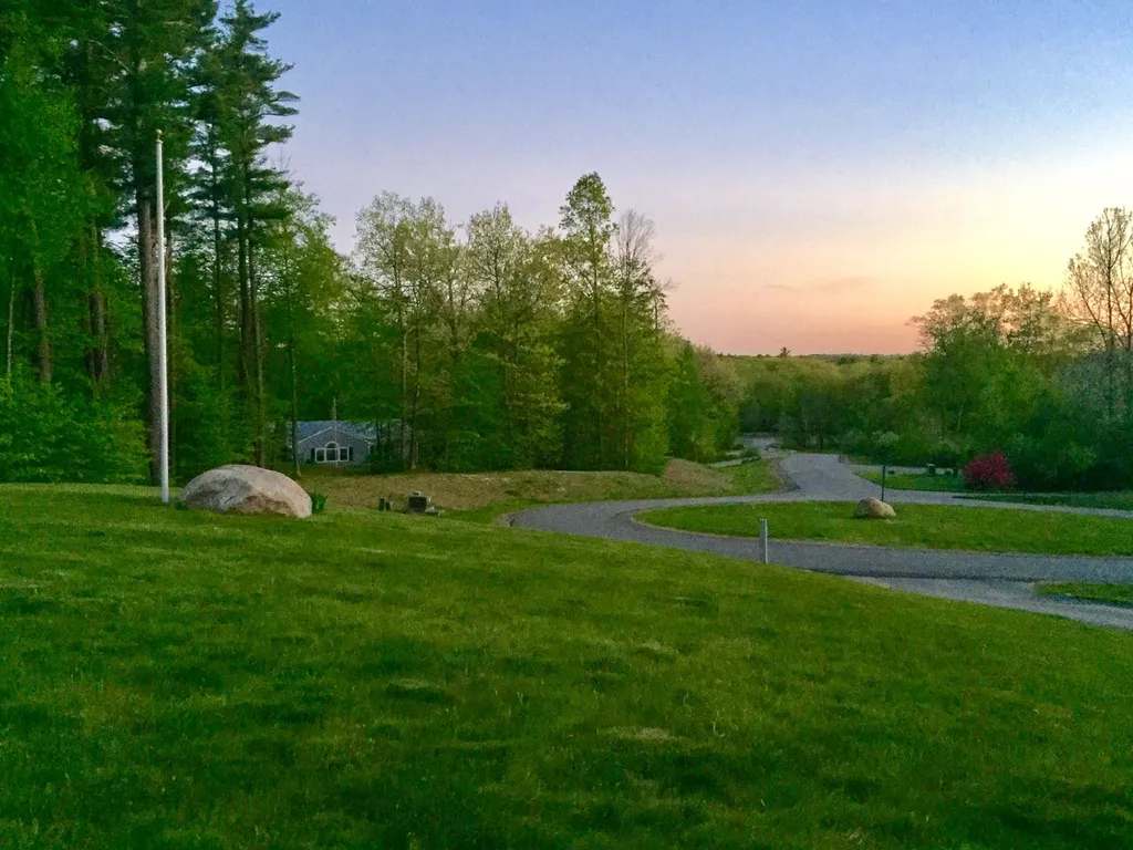 4 Clark Road East Kingston NH 03827