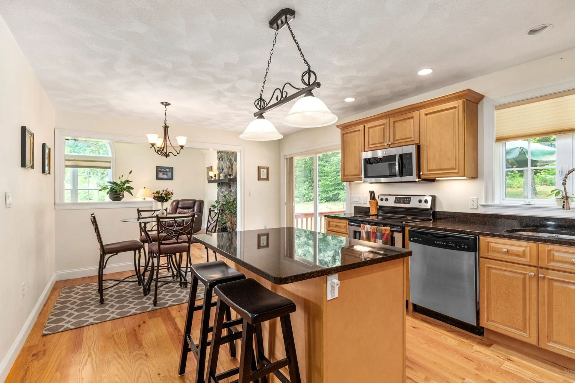 4 Clark Road East Kingston NH 03827