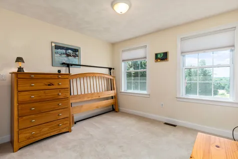 4 Clark Road East Kingston NH 03827